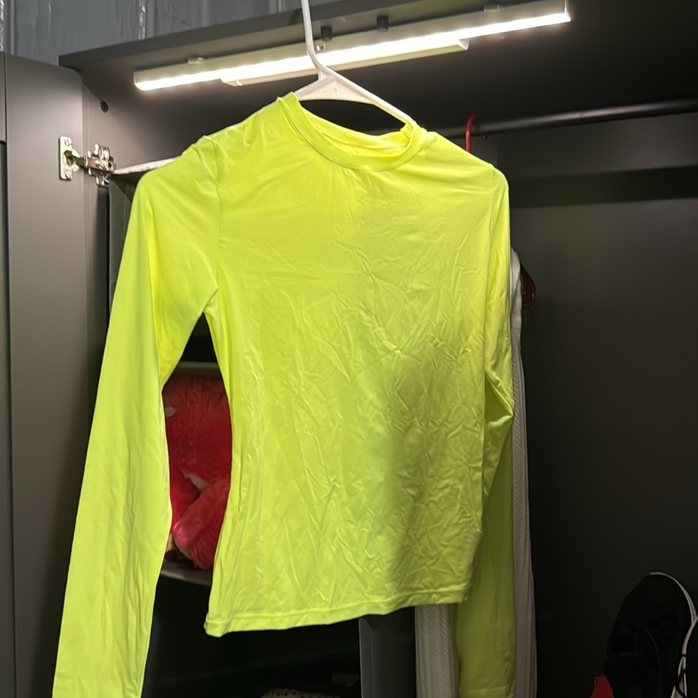 Skims fits everybody green highlighter long sleeve top size small - Picture 3 of 5